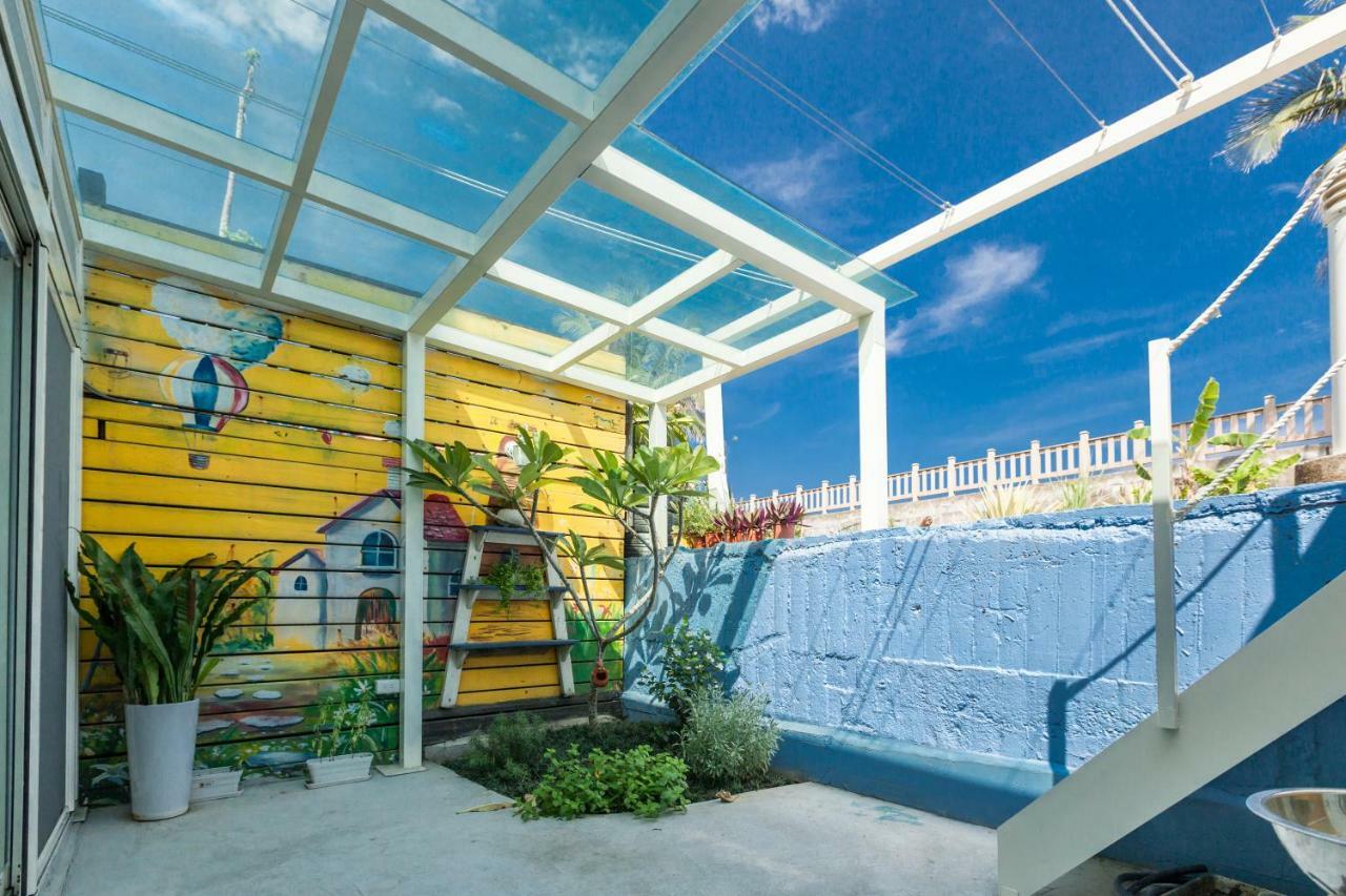 花蓮包棟-聽海說故事海景民宿-東大門夜市旁 Hualien City Exterior photo